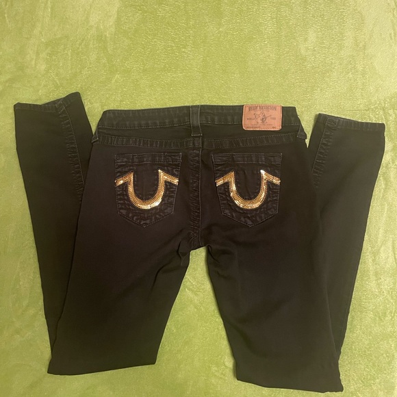 True Religion - Picture 5 of 10